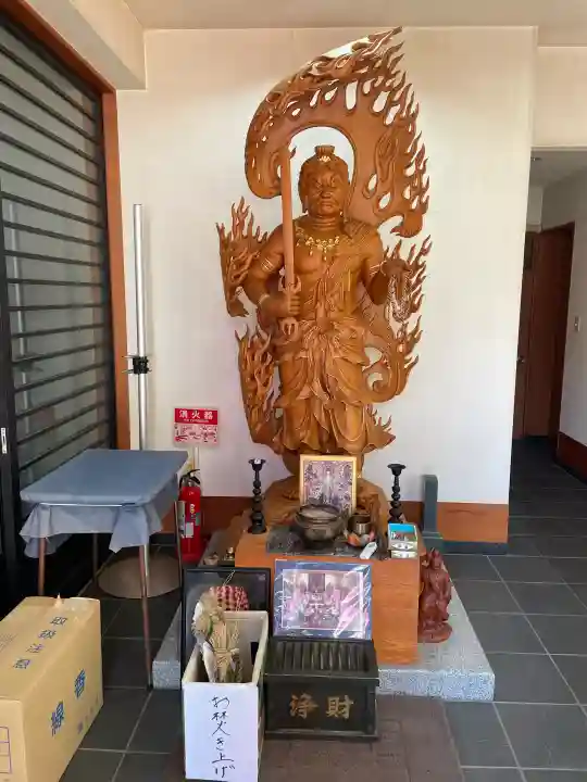 清立院の{uncategorized: "未分類", other: "その他", undefined: "問題あり", building: "その他建物", grave: "お墓", sacred_gate: "鳥居", guardian: "狛犬", statue: "像", buddha: "仏像", history: "歴史", nature: "自然", garden: "庭園", animal: "動物", pagoda: "塔", temizu: "手水舎", mountain_gate: "山門・神門", sanctuary: "本殿・本堂", subordinate: "末社・摂社", art: "芸術", scenery: "景色", jizo: "地蔵", ema: "絵馬", goshuin: "御朱印", omikuji: "おみくじ", items: "授与品その他", amulet: "お守り", goshuincho: "御朱印帳", eats: "食事", festival: "お祭り", votive_dance: "神楽", shichigosan: "七五三参", wedding: "結婚式", experience: "体験その他", initially: "初詣", around: "周辺", anti_infection: "感染症対策"}