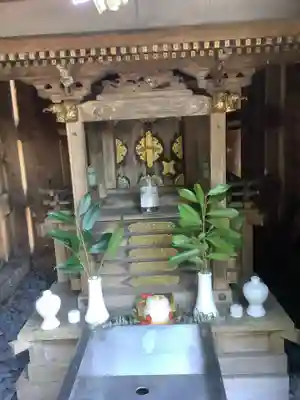 東谷山白龍大明神の本殿・本堂