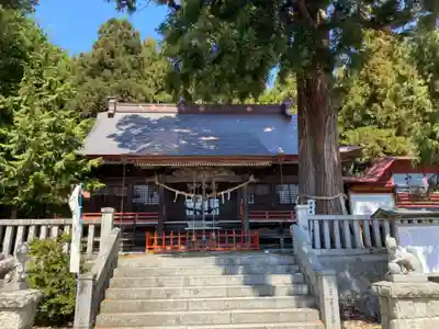 鼬幣稲荷神社の本殿・本堂