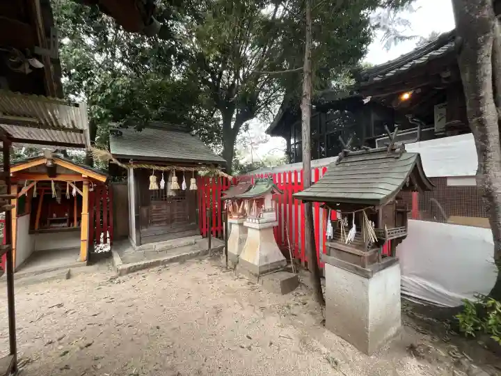 三蔵稲荷神社の{uncategorized: "未分類", other: "その他", undefined: "問題あり", building: "その他建物", grave: "お墓", sacred_gate: "鳥居", guardian: "狛犬", statue: "像", buddha: "仏像", history: "歴史", nature: "自然", garden: "庭園", animal: "動物", pagoda: "塔", temizu: "手水舎", mountain_gate: "山門・神門", sanctuary: "本殿・本堂", subordinate: "末社・摂社", art: "芸術", scenery: "景色", jizo: "地蔵", ema: "絵馬", goshuin: "御朱印", omikuji: "おみくじ", items: "授与品その他", amulet: "お守り", goshuincho: "御朱印帳", eats: "食事", festival: "お祭り", votive_dance: "神楽", shichigosan: "七五三参", wedding: "結婚式", experience: "体験その他", initially: "初詣", around: "周辺", anti_infection: "感染症対策"}