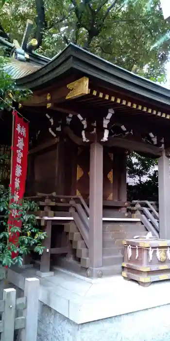 飯富稲荷神社の本殿