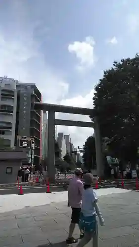 靖國神社の鳥居