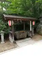 白根神社の手水舎