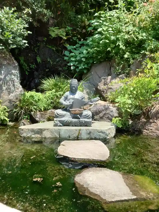 宇賀神社(神奈川県)