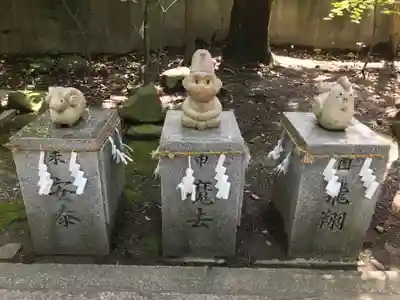 日枝神社の像