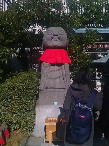 三囲神社銀座摂社の地蔵