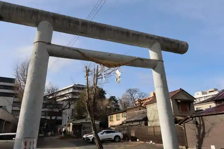 阿邪訶根神社の鳥居