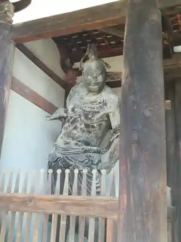 法隆寺の像