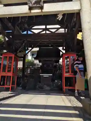 被官稲荷神社の本殿・本堂