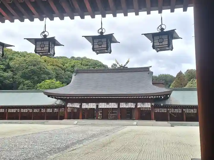 橿原神宮の{uncategorized: "未分類", other: "その他", undefined: "問題あり", building: "その他建物", grave: "お墓", sacred_gate: "鳥居", guardian: "狛犬", statue: "像", buddha: "仏像", history: "歴史", nature: "自然", garden: "庭園", animal: "動物", pagoda: "塔", temizu: "手水舎", mountain_gate: "山門・神門", sanctuary: "本殿・本堂", subordinate: "末社・摂社", art: "芸術", scenery: "景色", jizo: "地蔵", ema: "絵馬", goshuin: "御朱印", omikuji: "おみくじ", items: "授与品その他", amulet: "お守り", goshuincho: "御朱印帳", eats: "食事", festival: "お祭り", votive_dance: "神楽", shichigosan: "七五三参", wedding: "結婚式", experience: "体験その他", initially: "初詣", around: "周辺", anti_infection: "感染症対策"}
