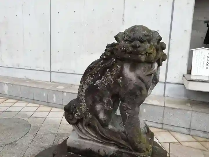 北谷稲荷神社の狛犬