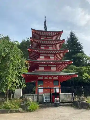 新倉富士浅間神社(山梨県)