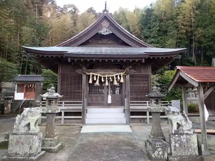 高御祖神社の本殿・本堂
