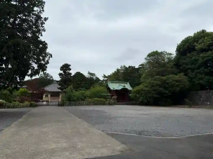 寛永寺(根本中堂)の{uncategorized: "未分類", other: "その他", undefined: "問題あり", building: "その他建物", grave: "お墓", sacred_gate: "鳥居", guardian: "狛犬", statue: "像", buddha: "仏像", history: "歴史", nature: "自然", garden: "庭園", animal: "動物", pagoda: "塔", temizu: "手水舎", mountain_gate: "山門・神門", sanctuary: "本殿・本堂", subordinate: "末社・摂社", art: "芸術", scenery: "景色", jizo: "地蔵", ema: "絵馬", goshuin: "御朱印", omikuji: "おみくじ", items: "授与品その他", amulet: "お守り", goshuincho: "御朱印帳", eats: "食事", festival: "お祭り", votive_dance: "神楽", shichigosan: "七五三参", wedding: "結婚式", experience: "体験その他", initially: "初詣", around: "周辺", anti_infection: "感染症対策"}