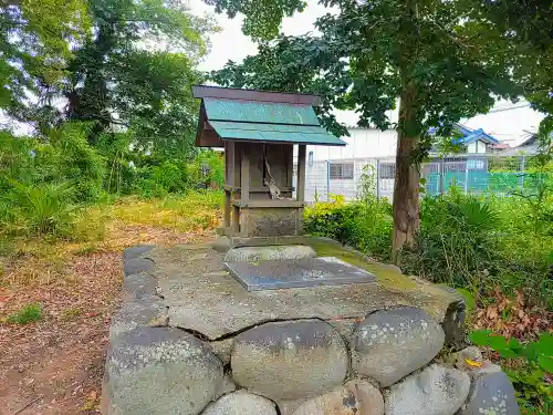 神明社の末社・摂社