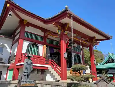 放生寺の本殿・本堂