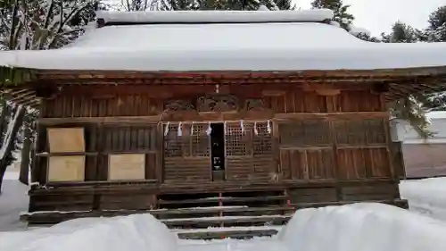 東川神社の本殿