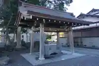 片山八幡神社の手水舎
