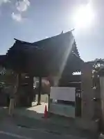 成田山川越別院の山門・神門