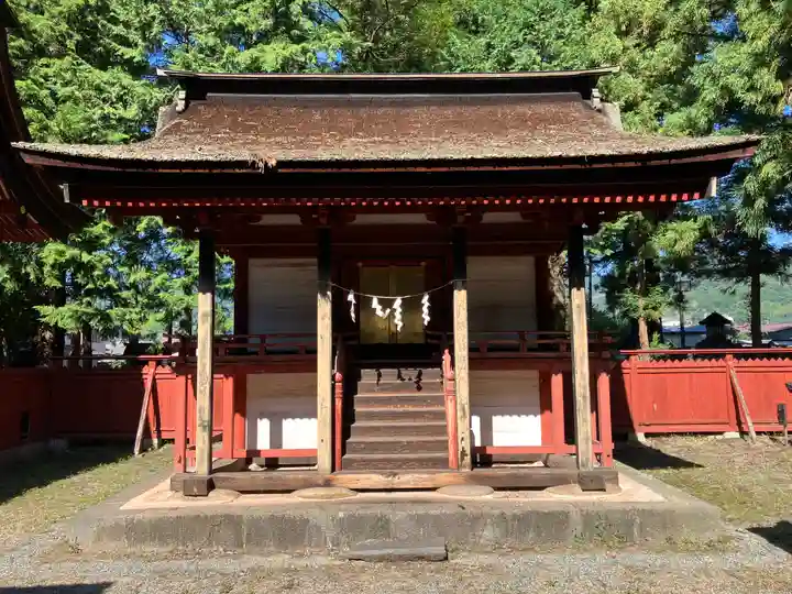 大井俣窪八幡神社の末社・摂社
