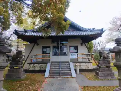 八幡社（毛受）の本殿・本堂