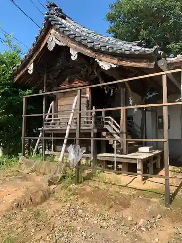 八幡神社の本殿・本堂