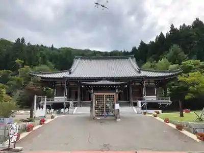 青龍寺(昭和大仏)の本殿・本堂
