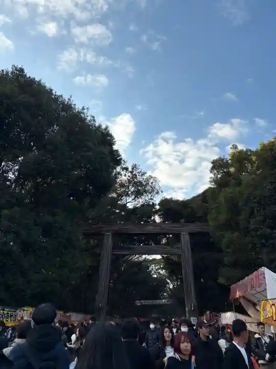 熱田神宮の{uncategorized: "未分類", other: "その他", undefined: "問題あり", building: "その他建物", grave: "お墓", sacred_gate: "鳥居", guardian: "狛犬", statue: "像", buddha: "仏像", history: "歴史", nature: "自然", garden: "庭園", animal: "動物", pagoda: "塔", temizu: "手水舎", mountain_gate: "山門・神門", sanctuary: "本殿・本堂", subordinate: "末社・摂社", art: "芸術", scenery: "景色", jizo: "地蔵", ema: "絵馬", goshuin: "御朱印", omikuji: "おみくじ", items: "授与品その他", amulet: "お守り", goshuincho: "御朱印帳", eats: "食事", festival: "お祭り", votive_dance: "神楽", shichigosan: "七五三参", wedding: "結婚式", experience: "体験その他", initially: "初詣", around: "周辺", anti_infection: "感染症対策"}
