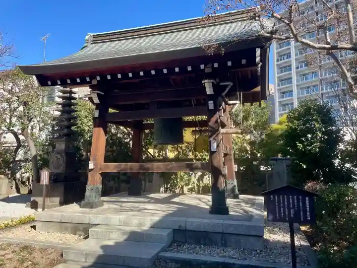 海福寺の{uncategorized: "未分類", other: "その他", undefined: "問題あり", building: "その他建物", grave: "お墓", sacred_gate: "鳥居", guardian: "狛犬", statue: "像", buddha: "仏像", history: "歴史", nature: "自然", garden: "庭園", animal: "動物", pagoda: "塔", temizu: "手水舎", mountain_gate: "山門・神門", sanctuary: "本殿・本堂", subordinate: "末社・摂社", art: "芸術", scenery: "景色", jizo: "地蔵", ema: "絵馬", goshuin: "御朱印", omikuji: "おみくじ", items: "授与品その他", amulet: "お守り", goshuincho: "御朱印帳", eats: "食事", festival: "お祭り", votive_dance: "神楽", shichigosan: "七五三参", wedding: "結婚式", experience: "体験その他", initially: "初詣", around: "周辺", anti_infection: "感染症対策"}