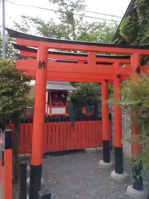 三谷稲荷社(水車稲荷社)(京都府)