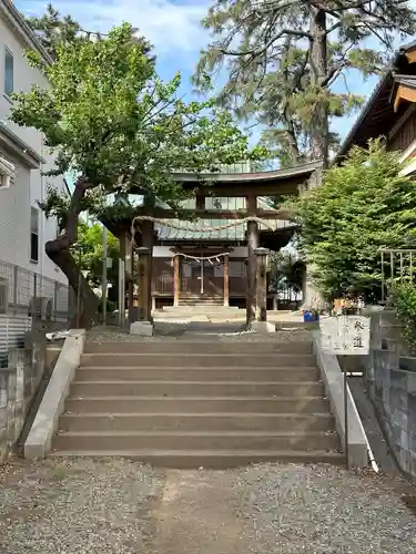 東伏見氷川神社の鳥居