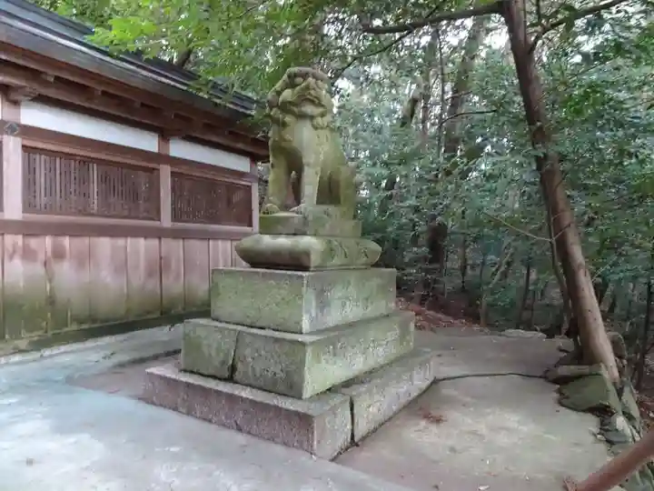 往馬坐伊古麻都比古神社(奈良県)