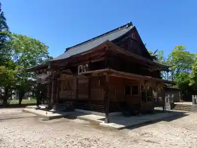 神原神社の{uncategorized: "未分類", other: "その他", undefined: "問題あり", building: "その他建物", grave: "お墓", sacred_gate: "鳥居", guardian: "狛犬", statue: "像", buddha: "仏像", history: "歴史", nature: "自然", garden: "庭園", animal: "動物", pagoda: "塔", temizu: "手水舎", mountain_gate: "山門・神門", sanctuary: "本殿・本堂", subordinate: "末社・摂社", art: "芸術", scenery: "景色", jizo: "地蔵", ema: "絵馬", goshuin: "御朱印", omikuji: "おみくじ", items: "授与品その他", amulet: "お守り", goshuincho: "御朱印帳", eats: "食事", festival: "お祭り", votive_dance: "神楽", shichigosan: "七五三参", wedding: "結婚式", experience: "体験その他", initially: "初詣", around: "周辺", anti_infection: "感染症対策"}