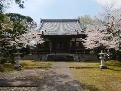 長福寺の本殿・本堂
