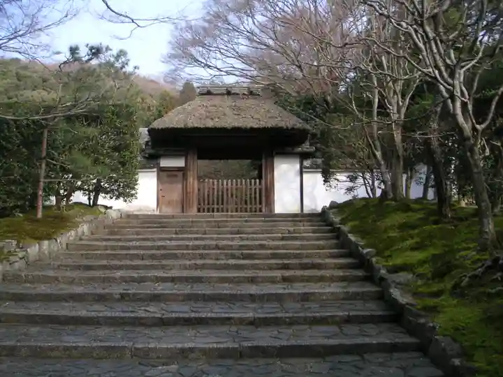 安楽寺の山門・神門