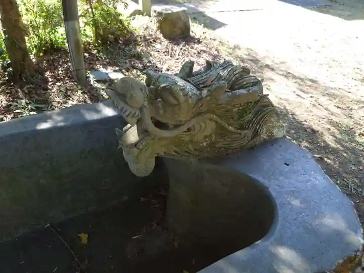 鷲神社の手水舎