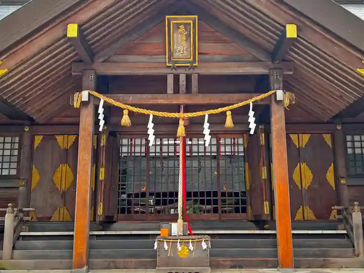 飛騨総社の本殿・本堂