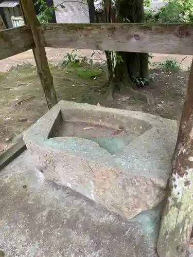 八幡神社の手水舎