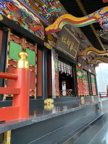 三峯神社の本殿