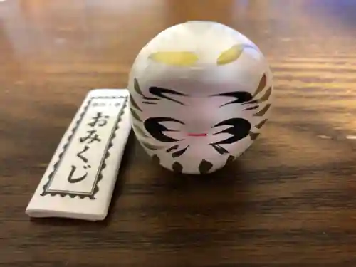 伊和志津神社の授与品その他