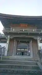 盛林寺の山門