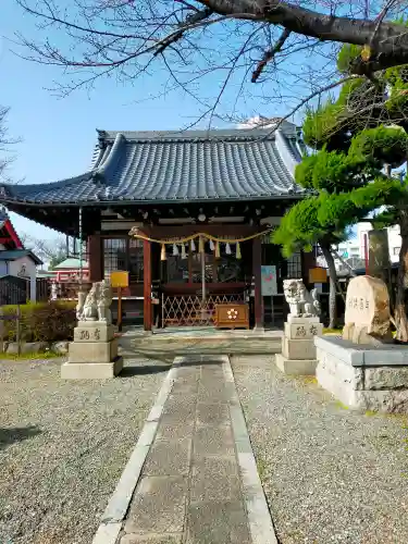櫻井神社の{uncategorized: "未分類", other: "その他", undefined: "問題あり", building: "その他建物", grave: "お墓", sacred_gate: "鳥居", guardian: "狛犬", statue: "像", buddha: "仏像", history: "歴史", nature: "自然", garden: "庭園", animal: "動物", pagoda: "塔", temizu: "手水舎", mountain_gate: "山門・神門", sanctuary: "本殿・本堂", subordinate: "末社・摂社", art: "芸術", scenery: "景色", jizo: "地蔵", ema: "絵馬", goshuin: "御朱印", omikuji: "おみくじ", items: "授与品その他", amulet: "お守り", goshuincho: "御朱印帳", eats: "食事", festival: "お祭り", votive_dance: "神楽", shichigosan: "七五三参", wedding: "結婚式", experience: "体験その他", initially: "初詣", around: "周辺", anti_infection: "感染症対策"}