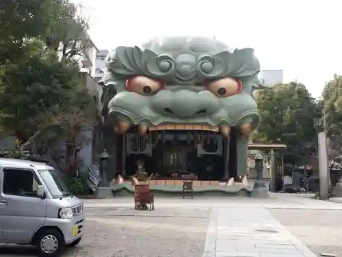 難波八阪神社の狛犬