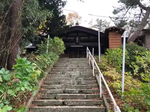 龍泉寺の末社