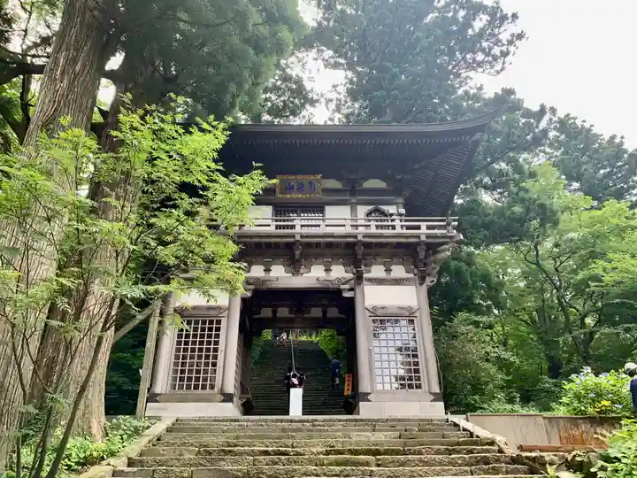 大山寺の山門・神門