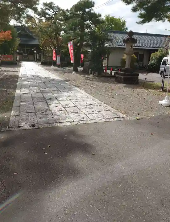 堀出神社(新潟県)
