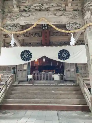 戸隠神社宝光社の{uncategorized: "未分類", other: "その他", undefined: "問題あり", building: "その他建物", grave: "お墓", sacred_gate: "鳥居", guardian: "狛犬", statue: "像", buddha: "仏像", history: "歴史", nature: "自然", garden: "庭園", animal: "動物", pagoda: "塔", temizu: "手水舎", mountain_gate: "山門・神門", sanctuary: "本殿・本堂", subordinate: "末社・摂社", art: "芸術", scenery: "景色", jizo: "地蔵", ema: "絵馬", goshuin: "御朱印", omikuji: "おみくじ", items: "授与品その他", amulet: "お守り", goshuincho: "御朱印帳", eats: "食事", festival: "お祭り", votive_dance: "神楽", shichigosan: "七五三参", wedding: "結婚式", experience: "体験その他", initially: "初詣", around: "周辺", anti_infection: "感染症対策"}