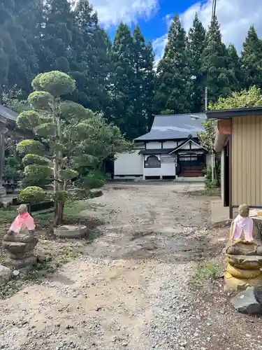 朝日山　相応院　置賜二十七番札所(山形県)