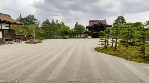 仁和寺の庭園