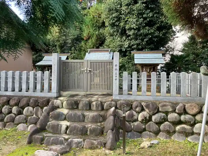 若栗神社八幡宮(島村)の末社・摂社